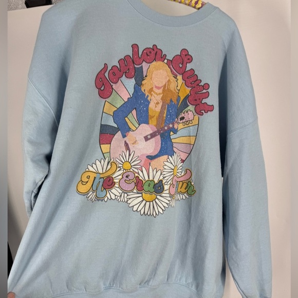 Taylor Swift with guitar Eras Tour sweatshirt 3XL 2023 - Picture 5 of 6